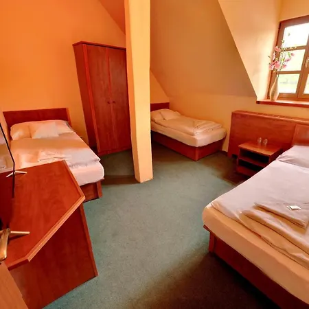 Hotel Stirinska Stodola U Prahy *