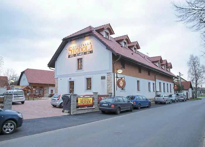 štiřínská Stodola U Prahy