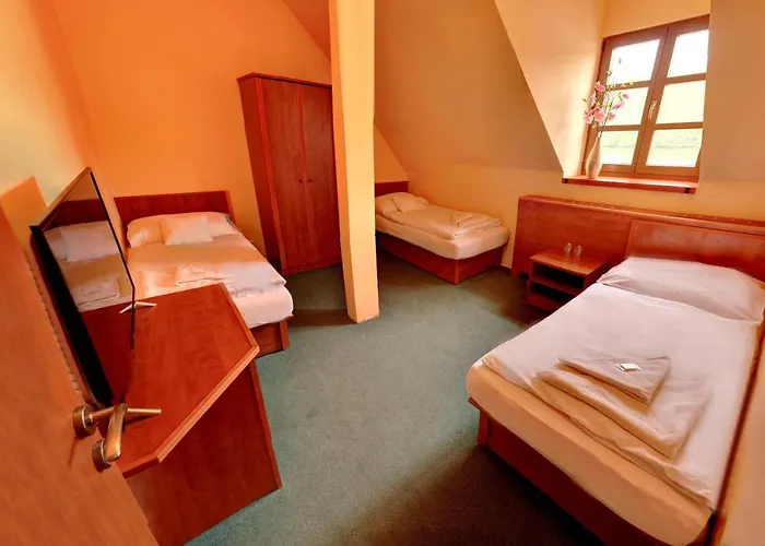 Hotel Stirinska Stodola U Prahy *